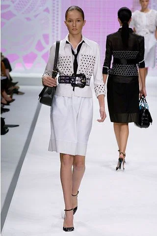 Look 11